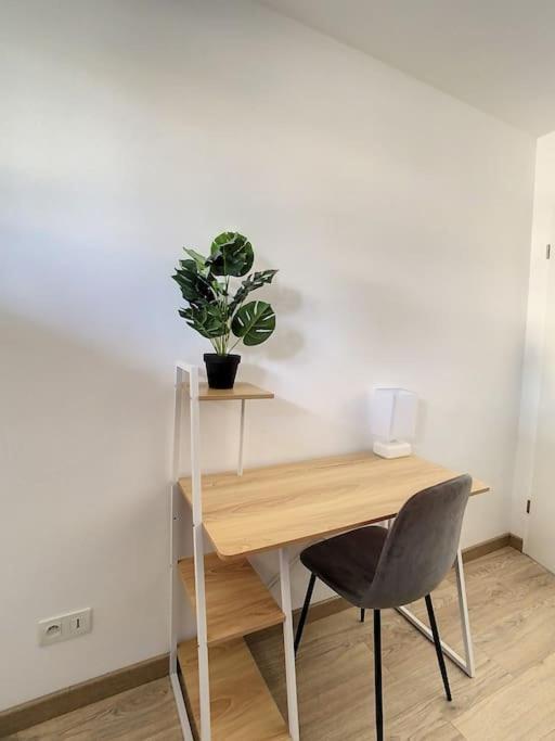 Grand Appart Terrasse Parking Design Amiens Esterno foto
